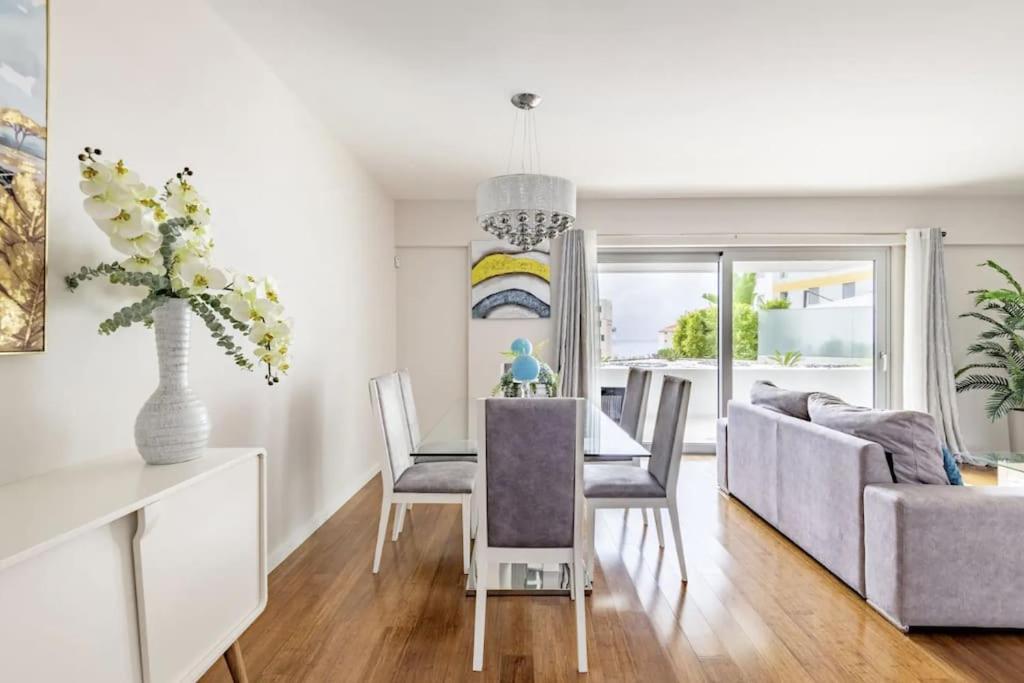 Luxury Poolside View Apartment Фуншал Екстериор снимка